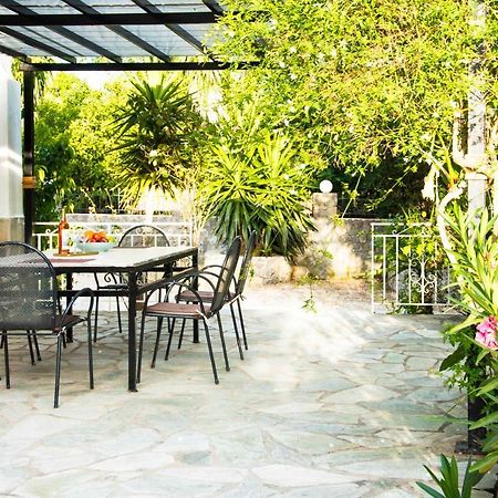 Villa Eros Vatos Luaran gambar